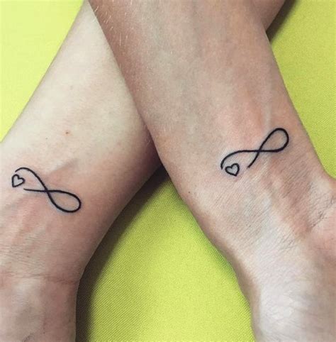 tatuajes infinito amor|Tatuaje amor infinito